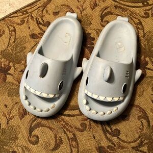 Shark Sandals Pale blue Gently Used Euro Size 38-39 USA Size 8 Soo Cute & Comfy
